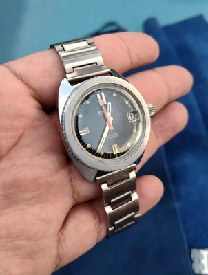 Vintage WALTHAM Automatic Skin diver Luminous Gloss Black Dial Watch Ghost Bezel - Image 1 of 4