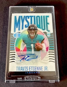 2021 ILLUSIONS RED MYSTIQUE TRAVIS ETIENNE JR. ROOKIE AUTOGRAPH RC AUTO /99 🏈🔥 - Picture 1 of 2