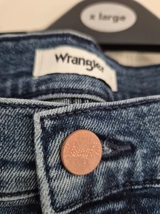 Wrangler Women's High Rise Skinny Jeans W40 L32 Blue, Excellent Condition - Picture 1 of 5