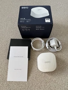 Amazon Eero 6. Dual-band mesh Wi-Fi 6 router/extender 5GHz/2.4GHz - Picture 1 of 5