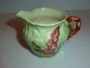 Vintage Carlton Ware England Foxglove Creamer, Green with Raised Red Flowers - Picture 1 of 5