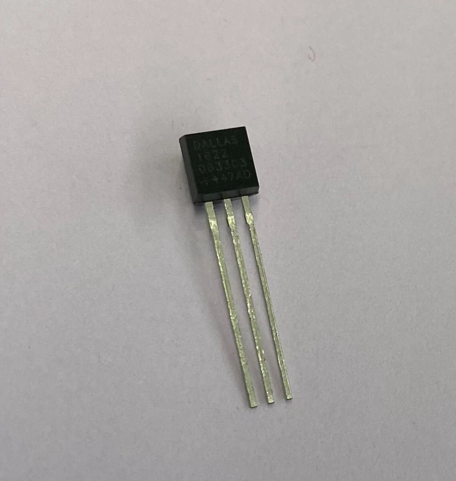 DS1822 Maxim Int Temp Sensor Digital Local -55°C ~ 125°C 11 b TO-92-3, Lot of 12 - Image 1 of 1