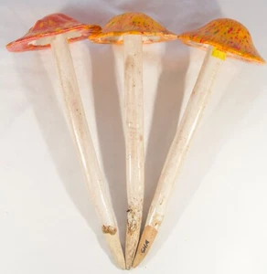VTG Mushroom Ceramic Garden Stakes 12" - Picture 1 of 4