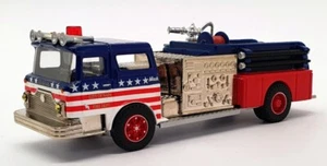 Corgi 1/50 Scale 52003 - Mack CF Pumper Fire Engine - City Of Napa - Picture 1 of 5