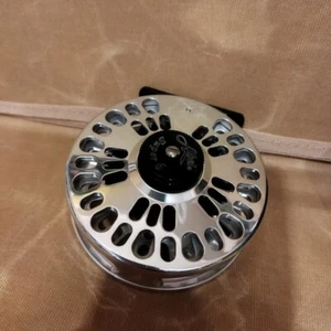Abel Super 6 Platinum Fly fishing Reel Silver Made In USA rare In good condition - Picture 1 of 5