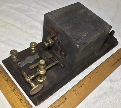 vintage J H BUNNELL antique RR/railroad TELEGRAPH RELAY~~KEY~~SOUNDER morse code - Image 1 of 4