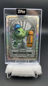 2025 Topps Disney Mint Mike Wazowski Pixar Wave /75 #17045 S - Bild 1 von 2
