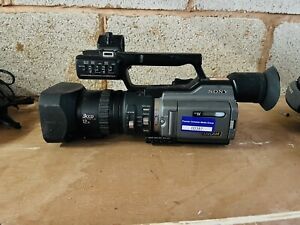 Sony DSR-PD170P Professional Camcorder Digital MiniDV Camera