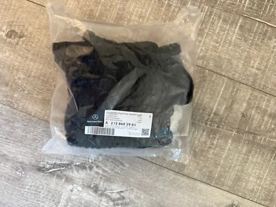 Оригинальная багажная сетка Mercedes-Benz класса E350 или C 213 860 29 01 - Изображение 1 из 2