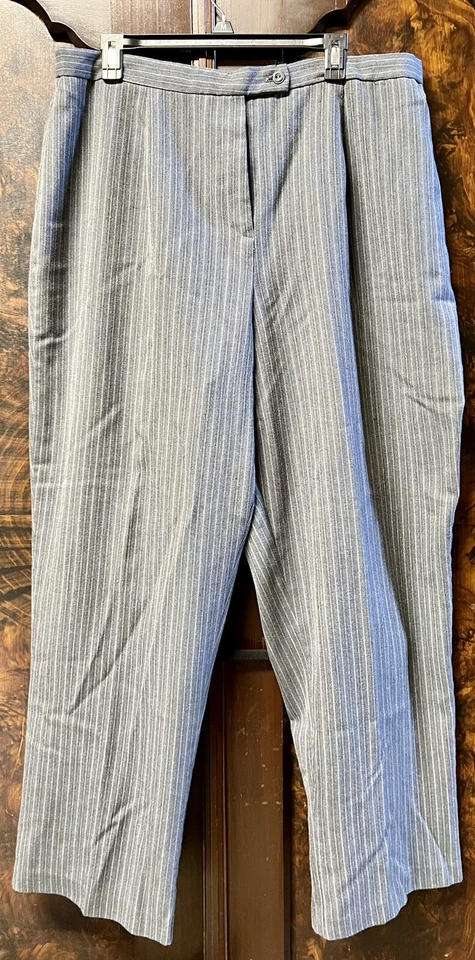 Vtg Y2K Fashion Bug Career Dress Pant Women Sz 18/20 Gray Pinstripe Elastic Back - Image 1 of 4