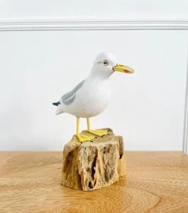 Sammie The Seagull | Wooden Bird On Log | Seaside Beach Bird Wildlife Sculpture - Picture 1 of 4