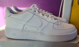 Nike Kids Air Force 1 LE (GS) Sneaker, Kids, White/White DH2920-111 Size 7y - Picture 1 of 13