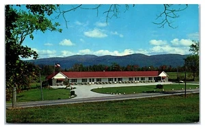 Postal de Grey Stone Hotel cerca de Middlebury Vermont - Imagen 1 de 2