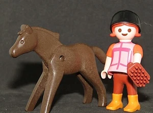 Playmobil Jockey Girl brushing brown clasic pony - C6 - Picture 1 of 6