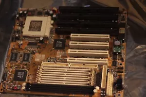 Socket 7AT motherboard 512 kb cache PC ISA FDD IDE SD EDO Aladdin 4 IV ALI M1531 - Picture 1 of 13