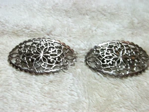 Vintage Signed MUSI Shoe Clips, Silver Tone Metal, Open Work, Ovals - Picture 1 of 2