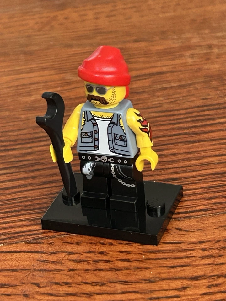 LEGO Minifigura Serie 10 #16 Foto 1 de 1