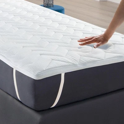 Breathable mattress protector Viscotopper mattress topper mattress cover - Image 1 of 4