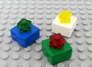 NUOVO 3 LEGO MINIFIG REGALI DI NATALE con archi trans - Ottima stoffa per calze Babbo Natale - Foto 1 di 1