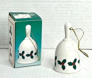 THE LOVE MUG CHRISTMAS BELL EDIZIONE DA COLLEZIONE ORNAMENTALE AGRIFOGLIO 3,75" NUOVA VINTAGE - Foto 1 di 7