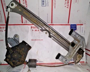 DENSO 01 02 03 04 05 PT Cruiser Front Driver Side Left LH Window Regulator Motor - Picture 1 of 7