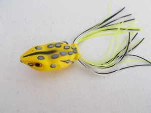 Frog Lure Topwater Fishing Rubber Spinner Bait Bass Soft Crankbaits Fishing Hook - Picture 1 of 4