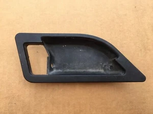 Porsche 928 Right Side Inner Door Handle Trim - Picture 1 of 2
