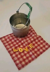 American Girl Pleasant Company Addy Tin Pail Lunch Set Cookies Napkin - Picture 1 of 2