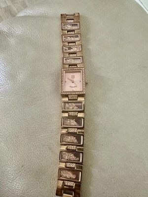 Reloj pulsera Victoria Wieck Beverly Hills mujer oro rosa.  Esfera oro rosa.  Foto 1 de 4