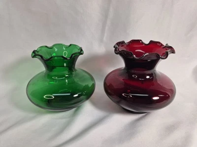 2-Vintage Anchor Hocking Forest Green Ruby Red Glass Ruffled Edge Bud Vases  - Image 1 of 4