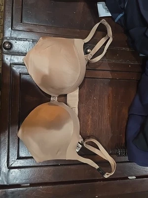 Victoria’s Secret Push-Up Bra – Size 32B – – New With Tags ✨ - Image 1 of 4