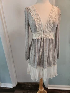 Mini Vestido Para Mujer A'reve Pequeño Gris y Beige Encaje Boho Campesino Pradera Lagenlook - Imagen 1 de 6