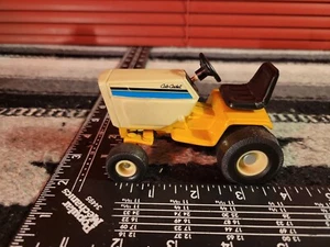 Ertl Cub Cadet Lawn Tractor 1/16 Diecast Replica Collectible - Picture 1 of 8