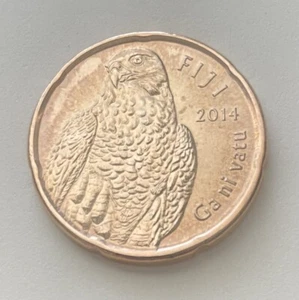 Fiji 2014 $2 km337 Peregrine Falcon sin circular - Imagen 1 de 2