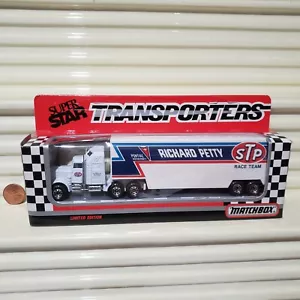 Matchbox White Rose #43 RICHARD PETTY STP 1989 CY104 Super Star Transporter MIBx - Picture 1 of 6