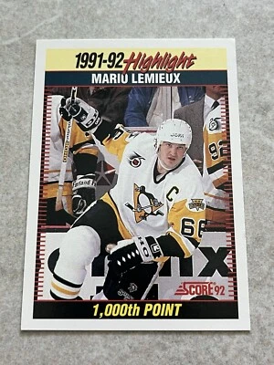 1992-93 Score #448 Mario Lemieux 1,000th Point NHL Pittsburgh Penguins - Image 1 of 2