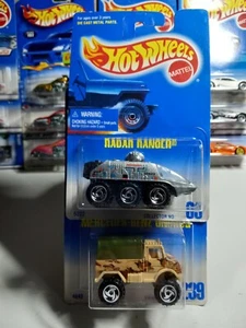 Hot Wheels 1991 Radar Ranger / Mercedes-Benz Unimog - Picture 1 of 6