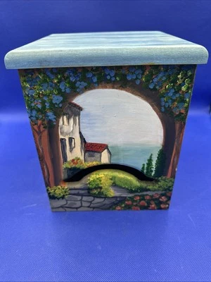 Porta-papel higiênico vintage madeira caixa dispensadora e tampa feita e pintada à mão - Imagem 1 de 4