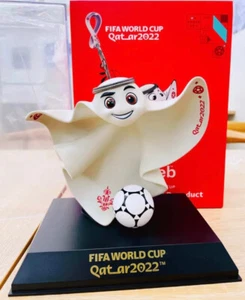 🎉 Muñeca Mascota Oficial FIFA Qatar 2022 La’eeb - ¡Nueva y con Licencia! - Imagen 1 de 6