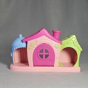 LPS Littlest Pet Shop DOGHOUSE Playset | 2004 Hasbro Pink Green Fire Hydrant - Picture 1 of 12