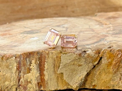 Vintage 14k Solid Yellow Gold Pink Tourmaline Stud Earrings--KBB214.25 - Image 1 of 4