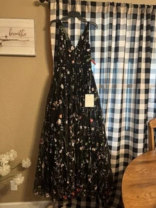 NEW Mac Duggal - 12282 Floral Embroidered A-Line Gown size 2 - Picture 1 of 8