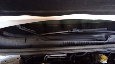 Brazo limpiaparabrisas derecho lado pasajero Chevrolet TRAX 2016 1619624 Foto 1 de 4