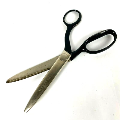 WISS Professional Scissors Pinking Model CB9 - 9" Sewing Tailor Vintage - Image 1 of 4