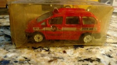 Золотое колесо пожарной охраны скорой помощи 1:64 - Изображение 1 из 2