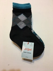 Cat And Jack Boys Crew Socks Size S (5 1/2 - 8 1/2) NWT 4 Pairs - Picture 1 of 2