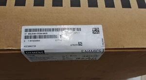 6SL3120-1TE26-0AC0 SIEMENS SINAMICS S120 SINGLE MOTOR MODULE 6SL3120-1TE26-0AC0 - Picture 1 of 4