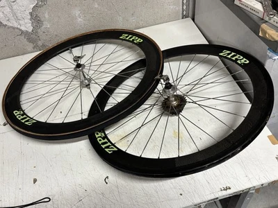 ZIPP 440 Zip Carbon Wheel Wheel Speed Weaponry Bicycle Parts Cycling - Image 1 of 4