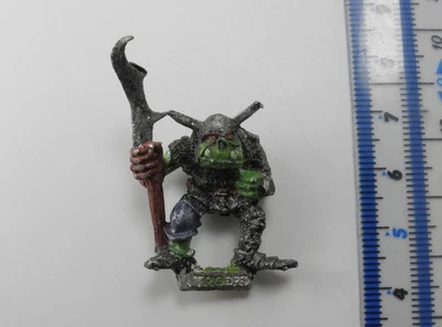 RUGLUD'S ARMOURED ORC TROOPER Metal Reggiment of Rinomati Orchi Esercito Warhammer anni 80 8 - Immagine 1 di 2