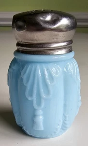 Victorian EAPG Light Blue Glass Salt Shaker Tassel Look a like(no12) - Picture 1 of 20